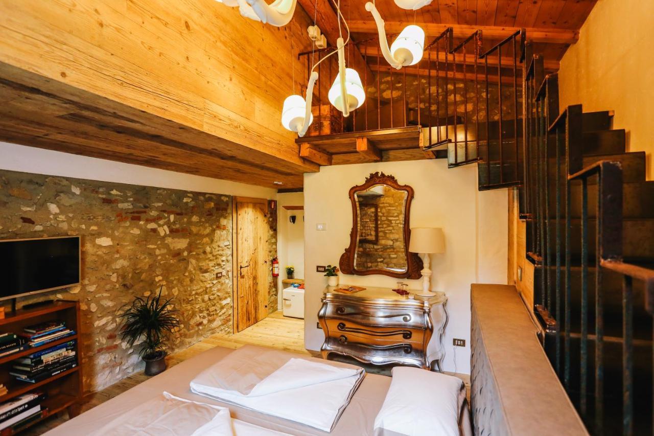 Agriturismo Ca' Fenile Alzano Lombardo Eksteriør billede